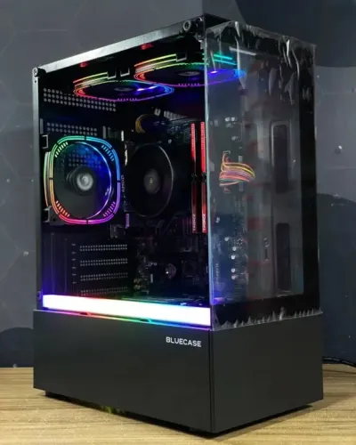 PC GAMER CORE I7 8700/ 32 RAM/ RX 5600 XT 8GB