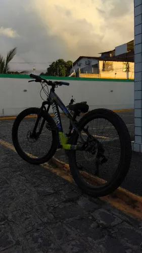 BIKE VIKING X TUFF 25 (TROCO EM IPHONE OU EM PATINETE/BICICLETA ELÉTRICA)