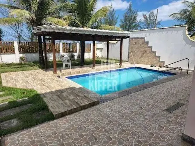 Casa com 5 quartos à venda, 274 m² por R$ 880.000 - Ponta Negra - Maricá/RJ