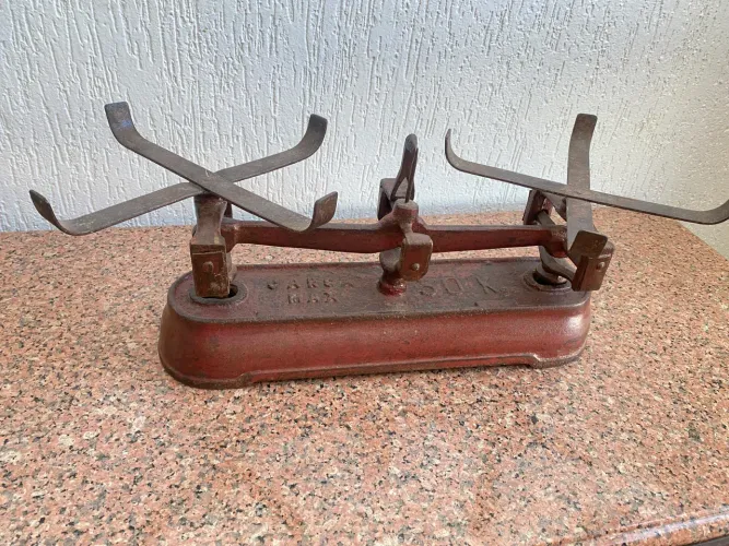 Balança Antiga de Ferro  Rústica / Colecionador