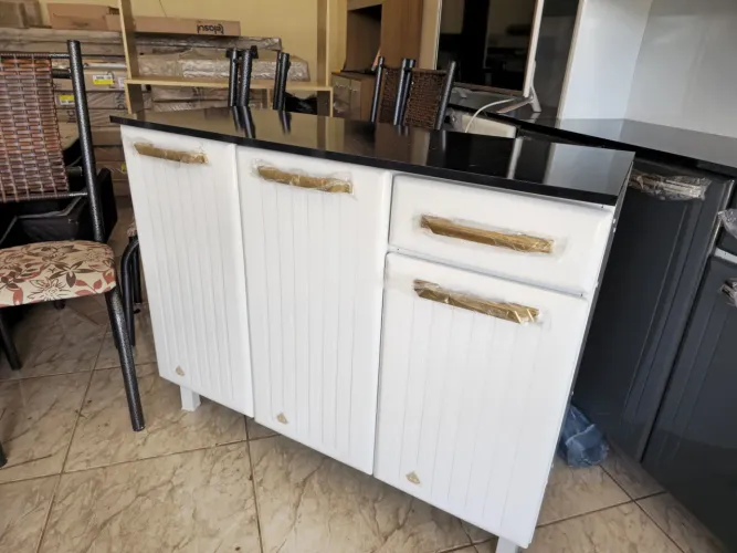 Balcão de cozinha branco novo