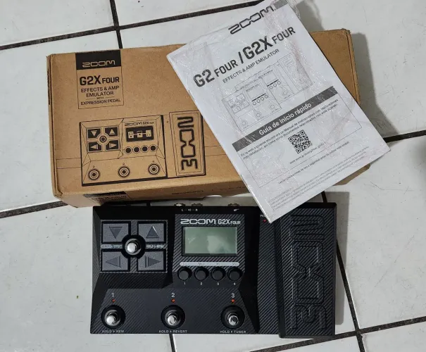 Pedaleira ZOOM G2x Four