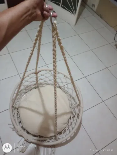 Poltrona de balanço em macramê