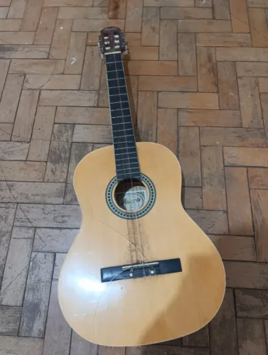 Vendo violões 