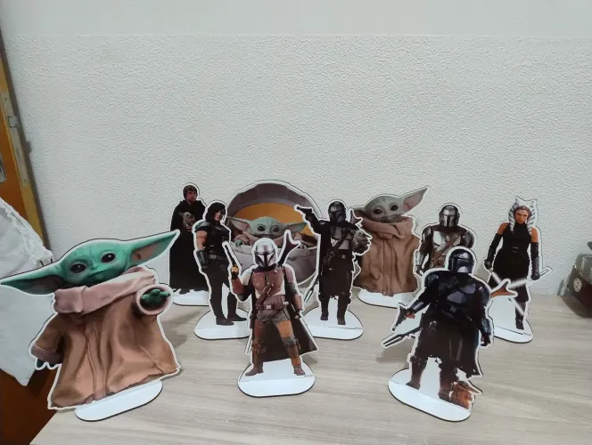 Kit Display 10 itens Decoração Star Wars Mandalorian - Festas e Quartos