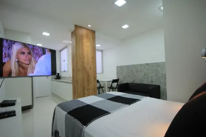 Studio moderno todo mobilado e equipado