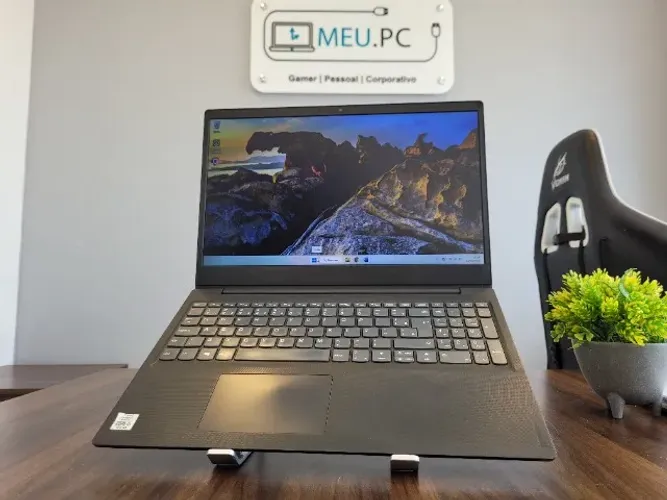 Notebook Lenovo BS145 - 10ª Geração | Core i5 | 240GB SSD | 12GB DDR4 | 15.6"