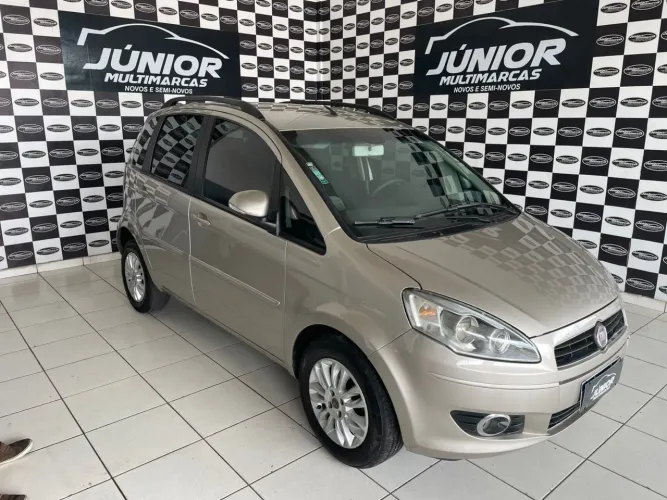 Fiat Idea Attractive 1.4 Fire Flex 8V 5P 2012