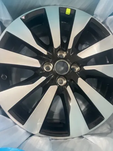 Roda liga leve Kicks 17/21 Genuino Nissan ref. 403005rc3e . Valor unitário