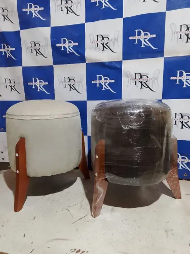 Pufes Decorativos com Design Moderno