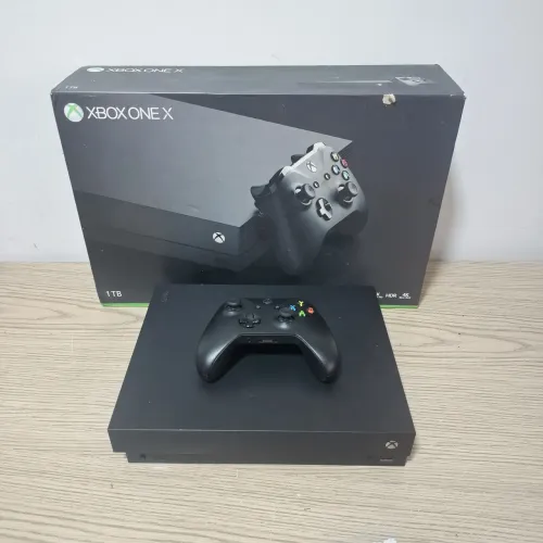 Promoção Xbox One X 1 TB( ACEITO CREDISHOP)