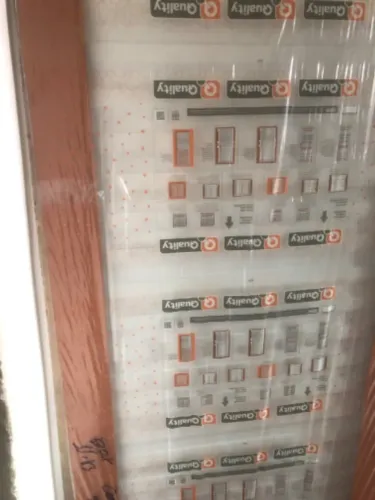 Porta pra frente da sua casa