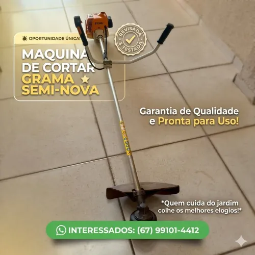 Máquina de cortar grama 