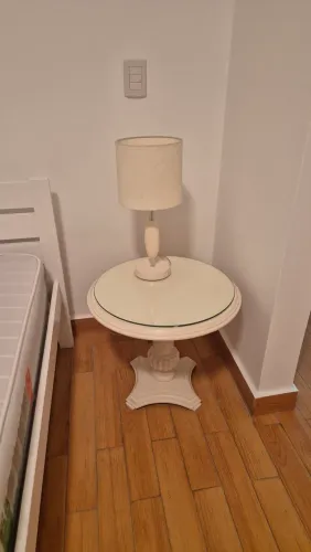 Vendo Mesa de Canto