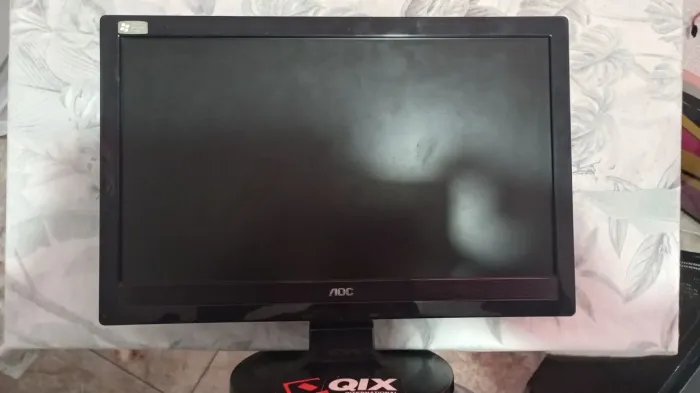 Monitor LCD AOC 1619Swa 16 Polegadas Perfeito Estado + Cabos