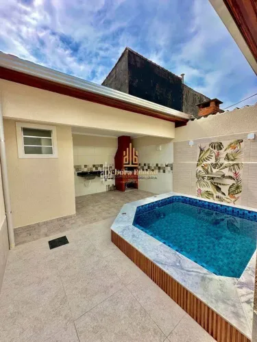 CASA COM PISCINA MARAVILHOSA 2 DORMT 2 VAGAS