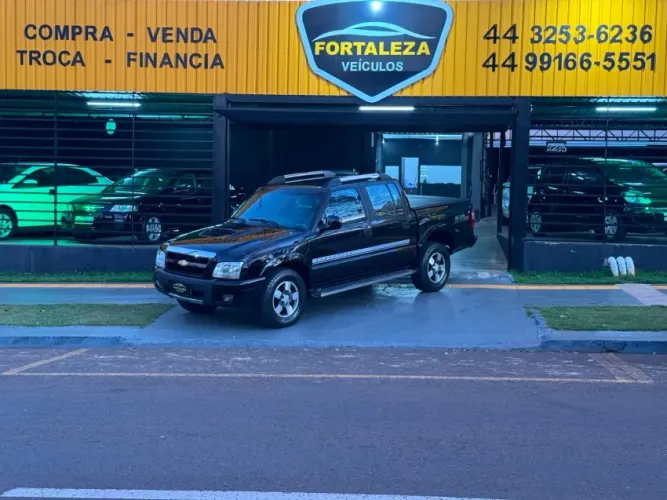Chevrolet S10 Pick-up Exec. 2.8 4X4 CD TB Int.dies 2011
