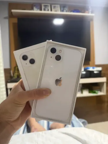 iPhone 13