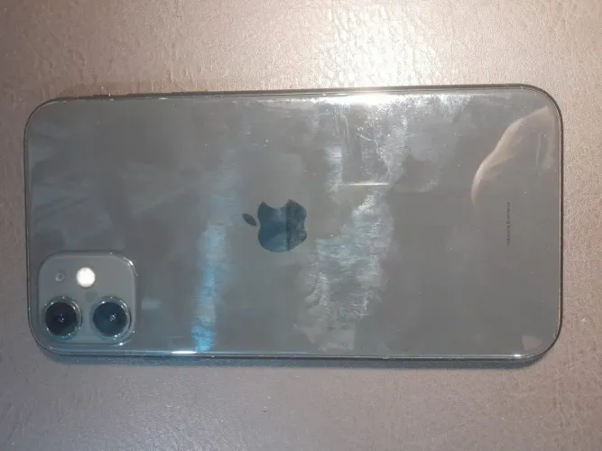 iPhone 11