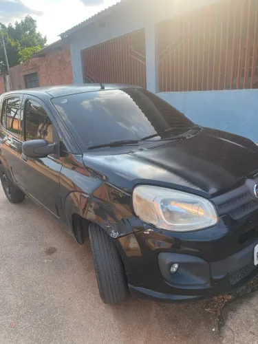 Fiat Uno Attractive 1.0 Flex 6V 5P 2017