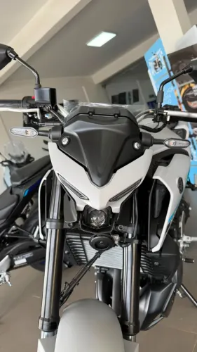 YAMAHA MT 03 A MELHOR NEGOCIAÇÃO DE BRASILIA COM PROCEDENCIA LOJA FISICA CONCESSIONARIA