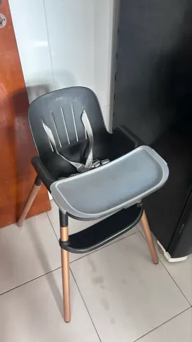 Cadeira de alimentação