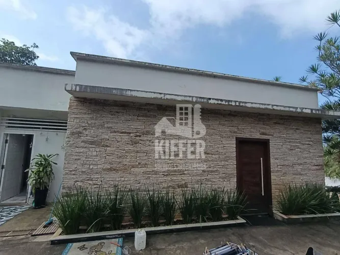 Casa com 4 quartos à venda, 150 m² por R$ 900.000 - São José de Imbassai - Maricá/RJ