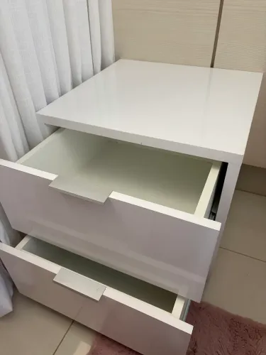 2 Mesas cabeceira COMPRE 1 leve 2