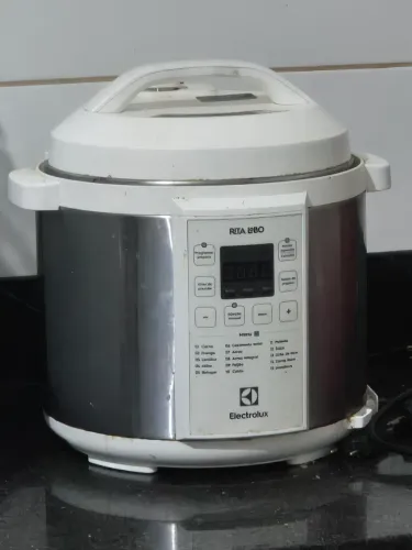 Panela eletrica