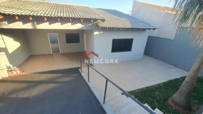 Casa em Rua Jonas Barbosa Leite - Alpes - Londrina/PR