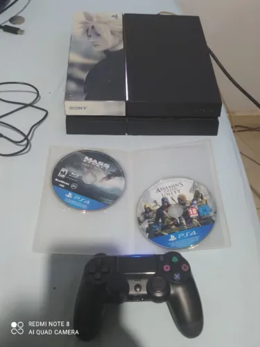 PS4 C/ controle e 2 jogos