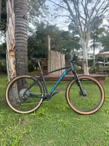 Bicicleta Oggi 7.0