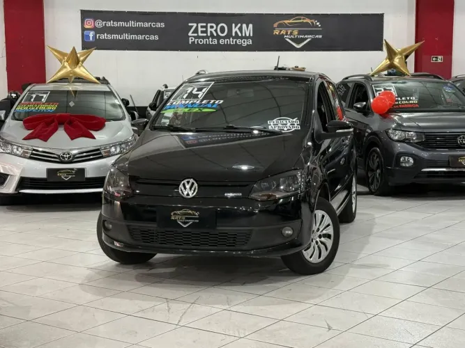 Volkswagen Fox Bluemotion 1.0 MI Total Flex 12V 5P 2014