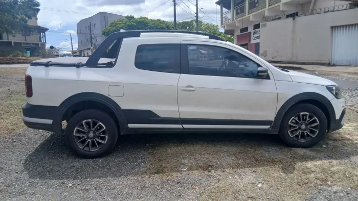 Volkswagen Saveiro Cross 1.6 T.flex 16V CD 2020