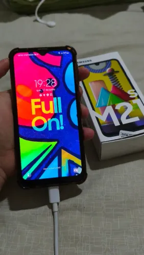 Samsung Galaxy M21S 64GB - 4GB RAM - excelente estado