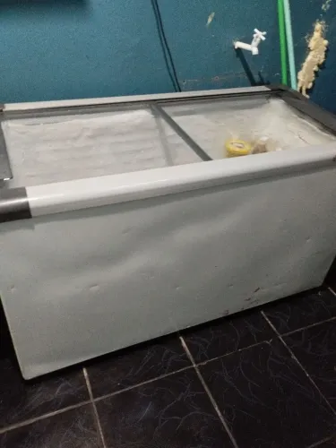 Vendo freezer 