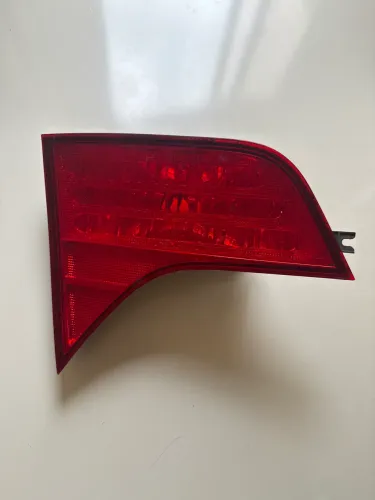Lanterna traseira do porta-malas LD Honda civic ?
