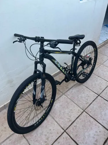 Vende-se bicicleta Atalanta Colli aro 29