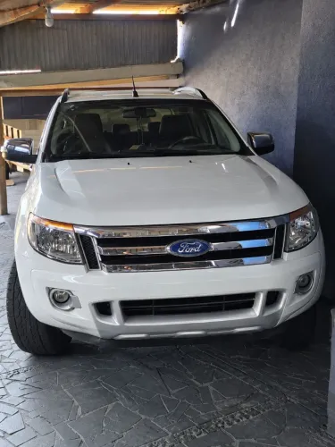 Ford Ranger Limited 3.2 20V 4X4 CD Aut. Dies. 2015