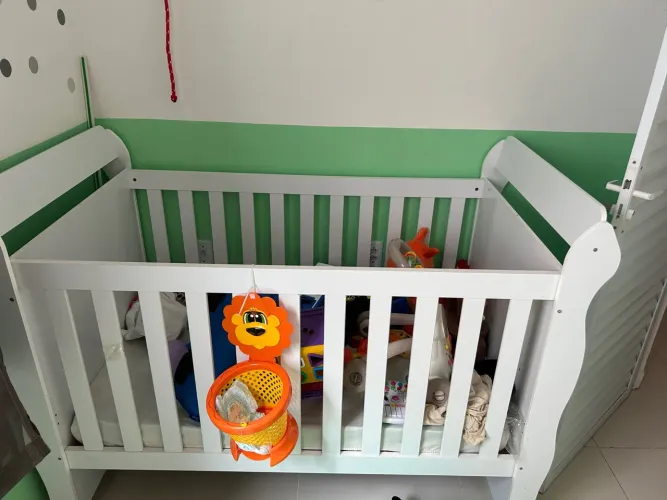 Berço e Cómoda