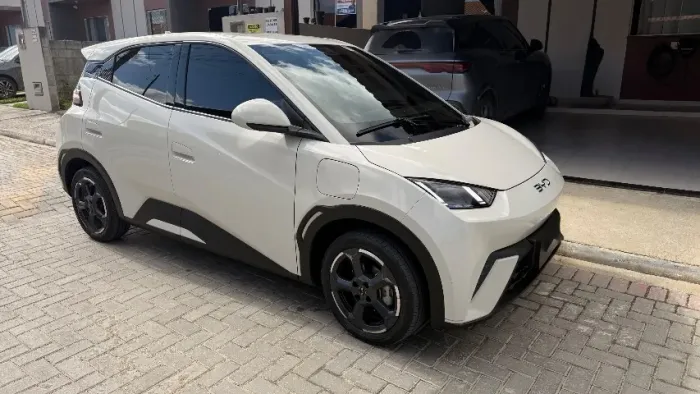 BYD Dolphin Mini (Elétrico) 2025