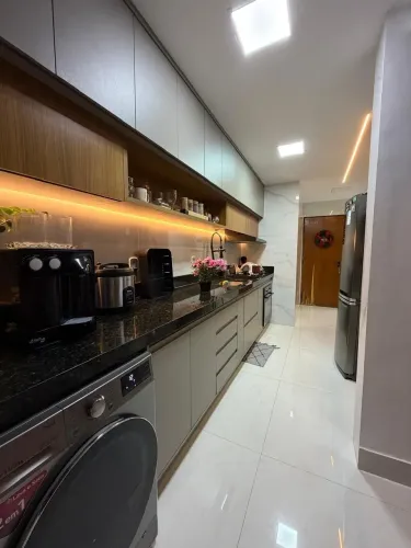 Vendo Belíssimo apartamento na Ponta do Farol no Edificio Porto Ravena