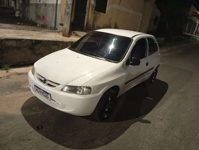 Chevrolet Celta 1.0/super/n.piq.1.0 MPFI VHC 8V 3P 2001