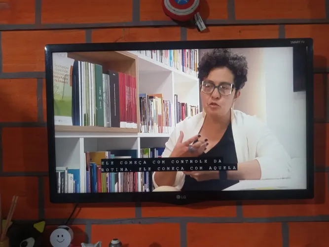 Vendo tv 21 polegadas