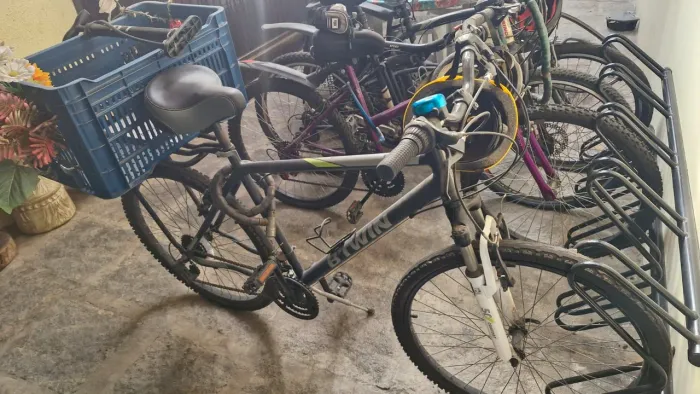 Bicicleta BTwin Aro 26 - Pouco usada - Excelente estado - Glória