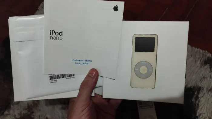 Antigo Ipod Nano Completo na Caixa