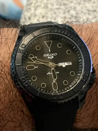 Seiko 5 Sports