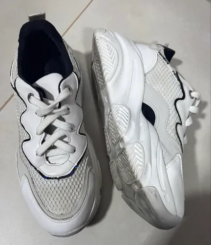 Tênis feminino