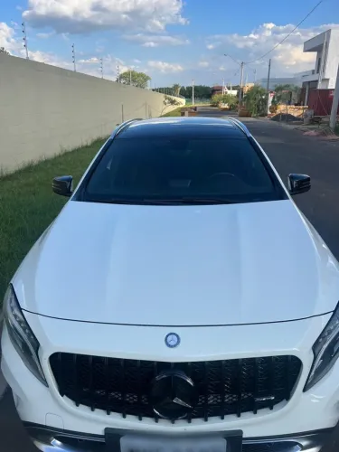 Mercedes-Benz GLA 200 Vis. Black ED. 1.6 TB 16V Aut. 2015