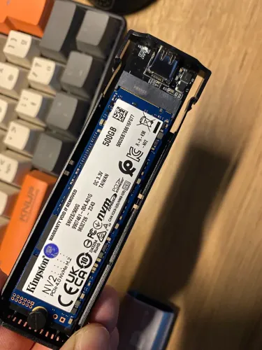 SSD Kingston NV2 500GB NVMe + Case Externa USB 3.1
